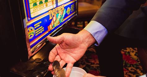 Vegas Casinos Still Offering Coin.